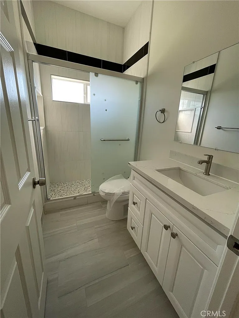 3 bed, 1200 sqft, $3,000 — Photo 2