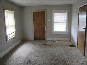 5th image of 2314 Park Dr