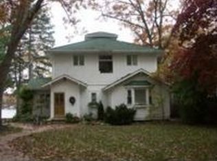 4123 Windiate Park Dr, Waterford, MI 48329