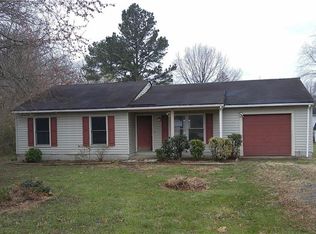 6631 Elkhardt Rd, North Chesterfield, VA 23225
