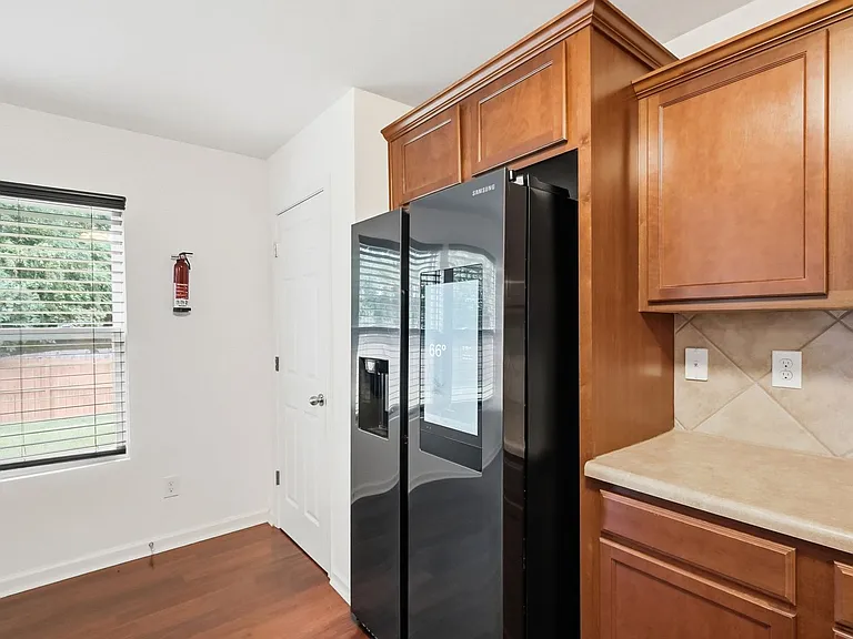1906 Treefrog Ct — Photo 15