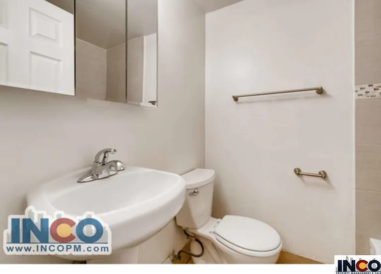 338 W Powers Ave #308 — Photo 8