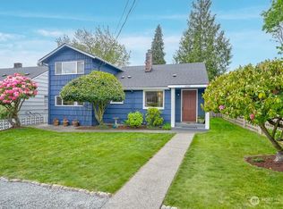 11247 Dayton Ave N, Seattle, WA