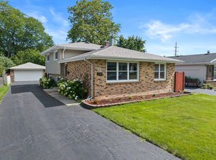 1309 Wilson Ave, Wheaton, IL 60189