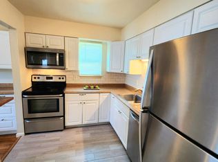 26 Triangle St #1, Norwalk, CT 06855