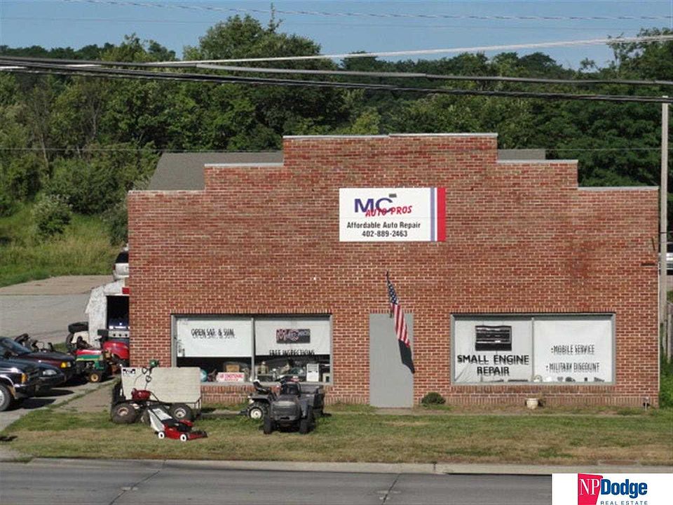 1st image of 1502 S 15th St