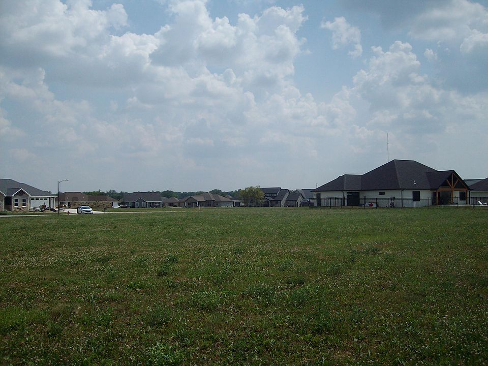 1st image of 1118 Fleck Ave