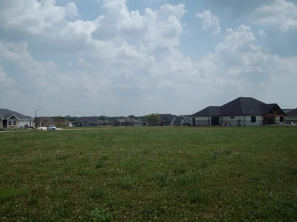 1118 Fleck Ave, Celina, OH 45822