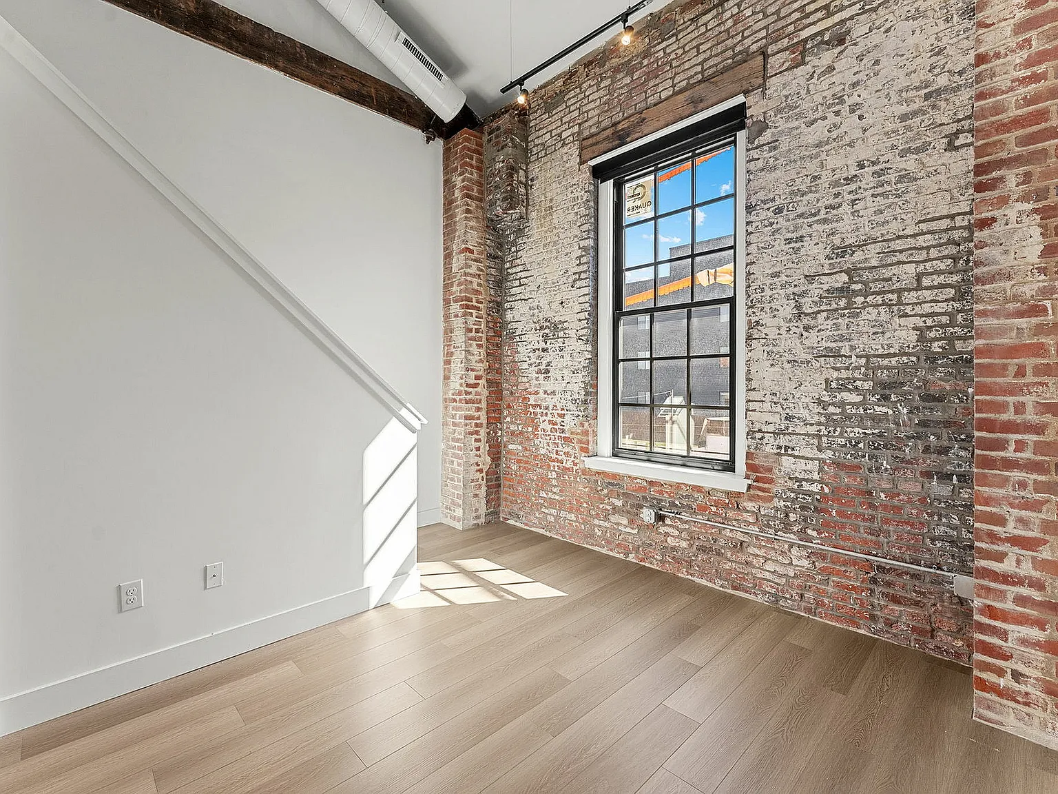 Carriage Car Lofts — Photo 4