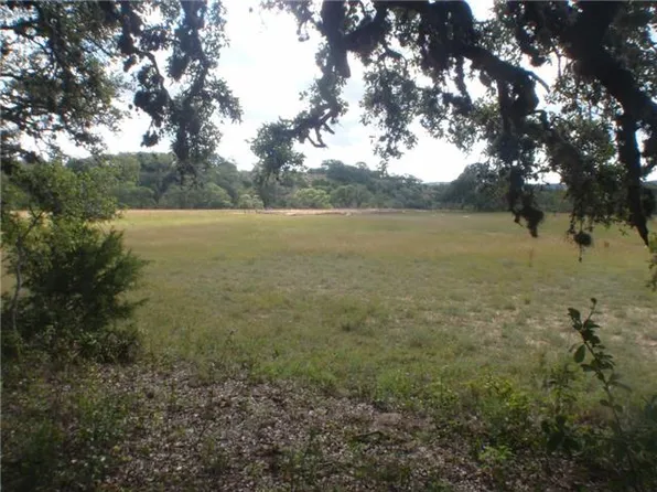 424 Dario Dr, Dripping Springs, TX 78620