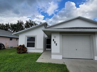 545 SE 6th Ter, Cape Coral, FL 33990