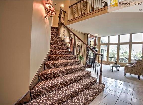 2nd image of 14953 Outlook Ln