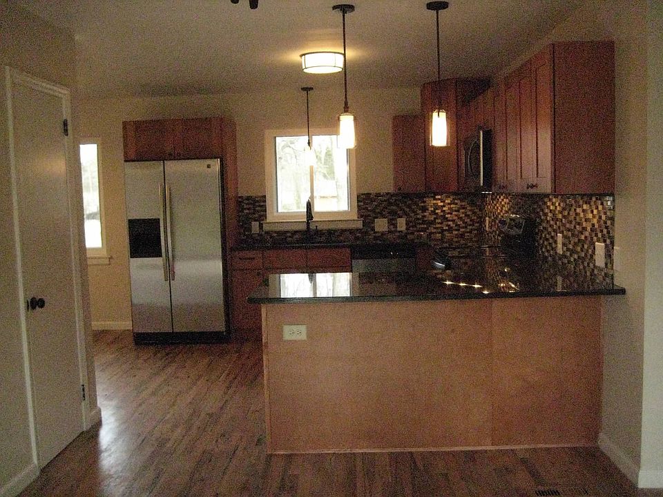 1st image of 1437 Kirkwood Dr