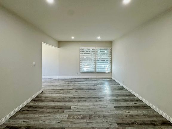 5th image of 865 S Marengo Ave APT 5