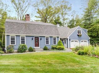 61 Walnut St, Upton, MA 01568