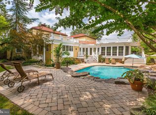 5221 Massachusetts Ave, Bethesda, MD 20816
