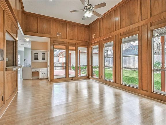 5th image of 3210 Blackcastle Dr