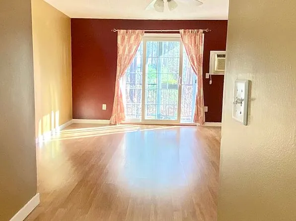 14 Northbrook Dr Unit 1405, Manchester, NH 03102