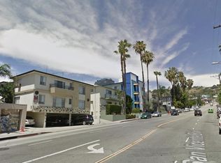 915 N San Vicente Blvd, West Hollywood, CA 90069