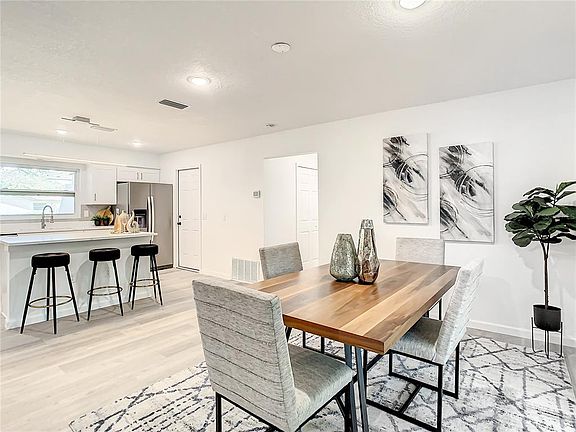 3rd image of 2642 BROOKSIDE COURT