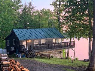 422 Bunker Ln, Hartland, ME 04943