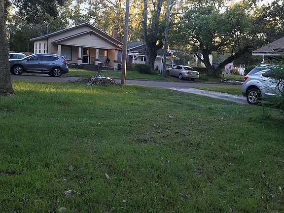 5th image of 1107 W 19th St