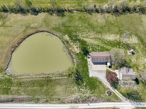 2nd image of 10863 Sweet Gum Rd