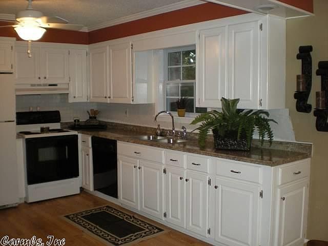 2nd image of 4436 Rosemont Dr
