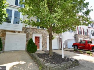 5935 Kirkcaldy Ln, Alexandria, VA 22315