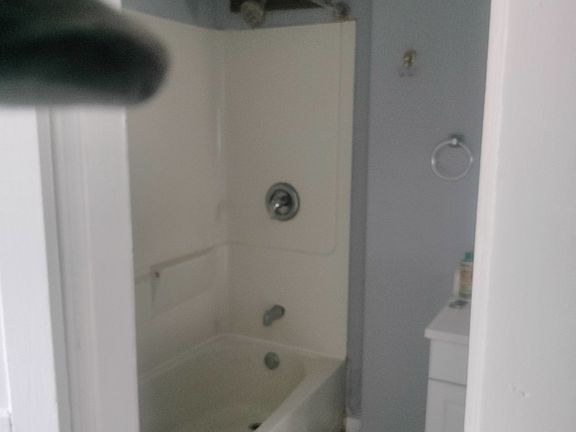 3rd image of 209 Clarendon Ave