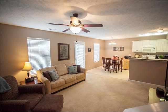 1st image of 818 Neptune Ct