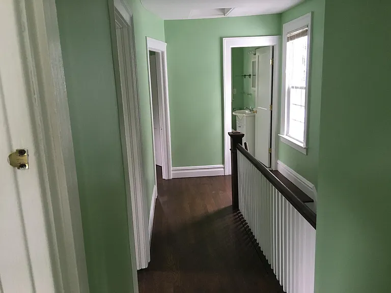 100 Clifford St — Photo 10