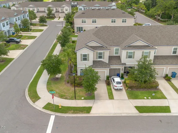 13106 ANNIES WALK Drive, Jacksonville, FL 32218