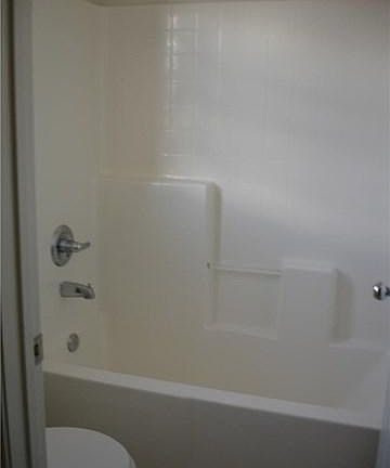 4th image of 13228 Hollister St