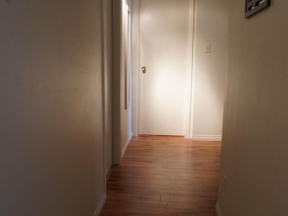 5th image of 2315 McIntyre St #316