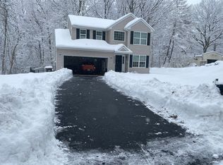 5494 Clymer Rd, Quakertown, PA 18951