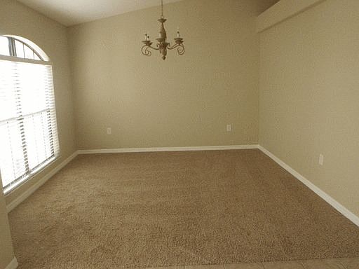 3rd image of 260 Clara Vista St