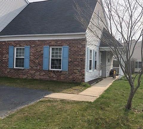 4th image of 16 Lawry Ct