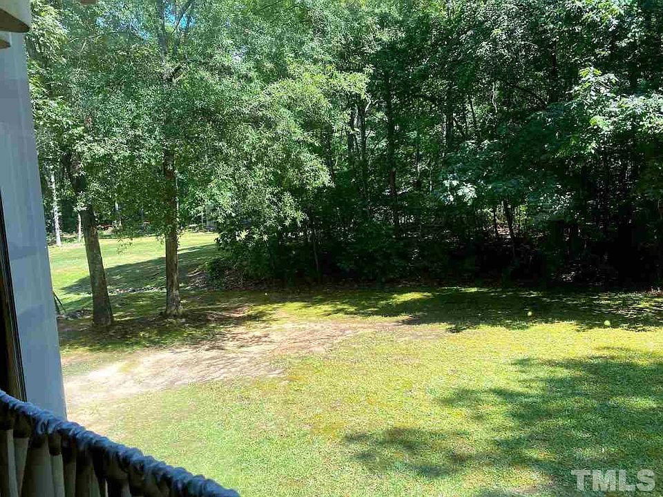 2nd image of 94 Richmond Dr
