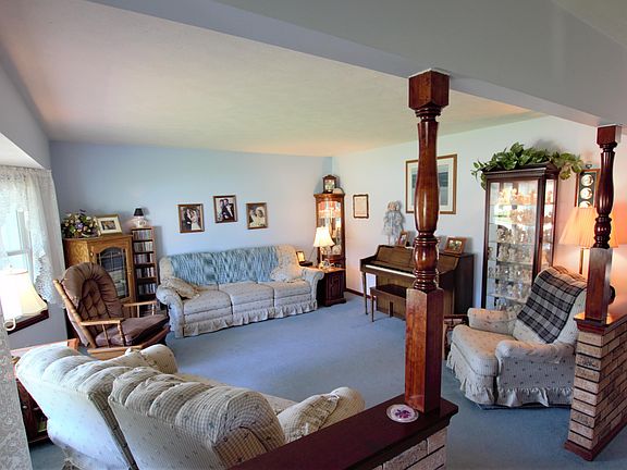 2nd image of 2148 Fawnwood Dr SE