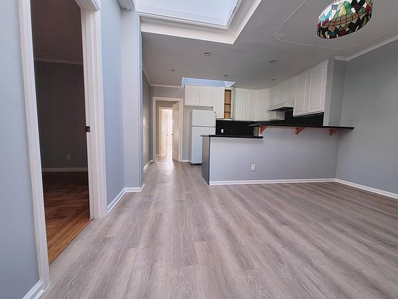 5th image of 115 Shawnee Ave Floor 2