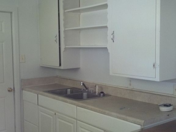 2nd image of 117 Banneker Dr