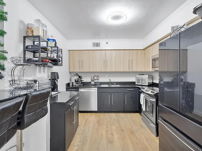3530 Mystic Pointe Dr #2907 — Photo 22