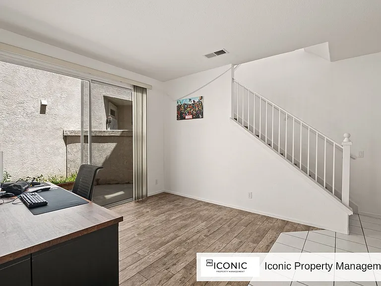 10806 Westonhill Dr — Photo 8