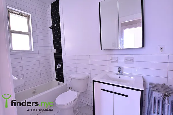 Rented by Clove Realty LLC | media 13