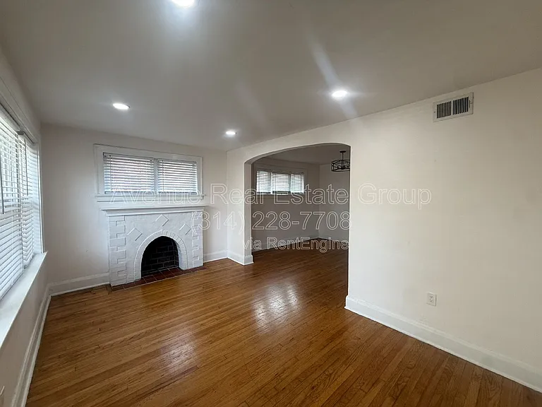 1020 Claytonia Ter #A — Photo 3