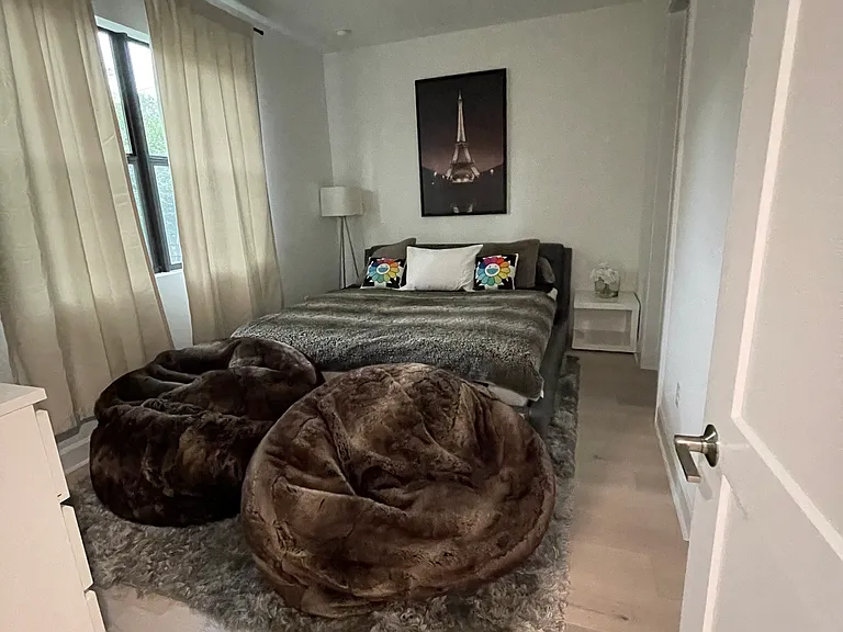 2851 W Gandy Blvd #11 — Photo 7