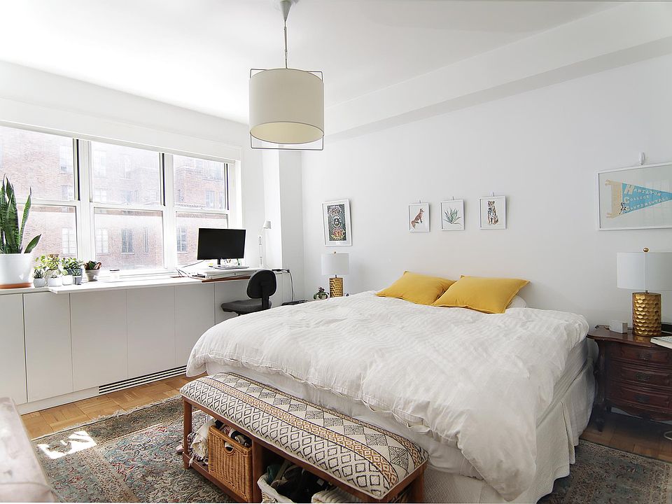 1st image of 130 E 63rd St APT 12C