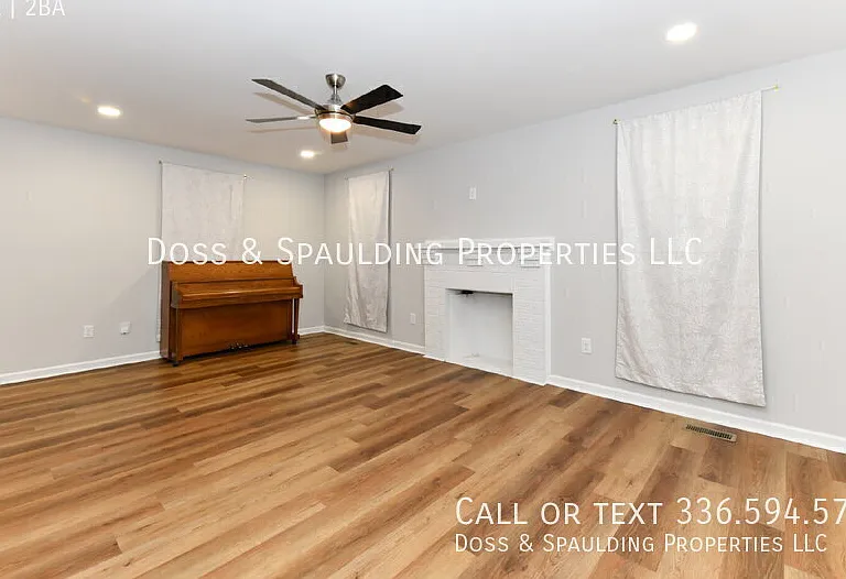 909 S Josephine Boyd St — Photo 5