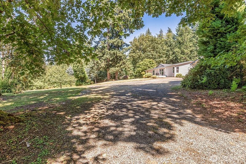 3rd image of 13808 SW 216th Street